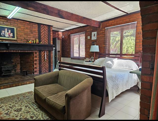 5 BEDROOM BED & BREAKFAST FOR SALE IN WESTVILLE
